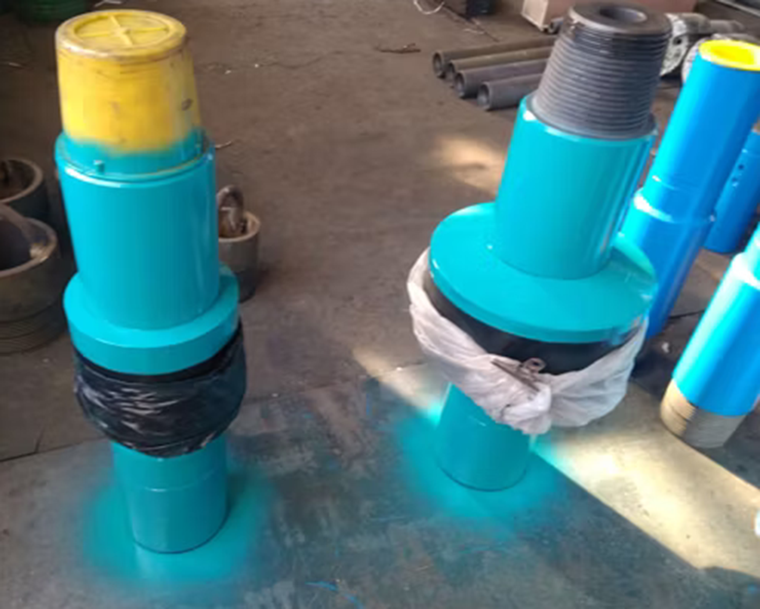 cup tester|sucker rod|coupling|joint|oildield equipment|rig|drilling|oil|petroleum